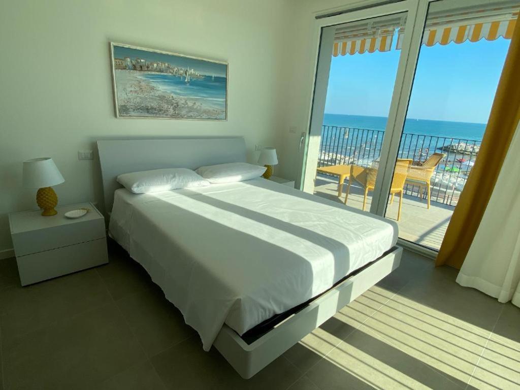 Nuovo Residence Serenissima Frontemare - Agenzia Cocal Caorle Exteriér fotografie