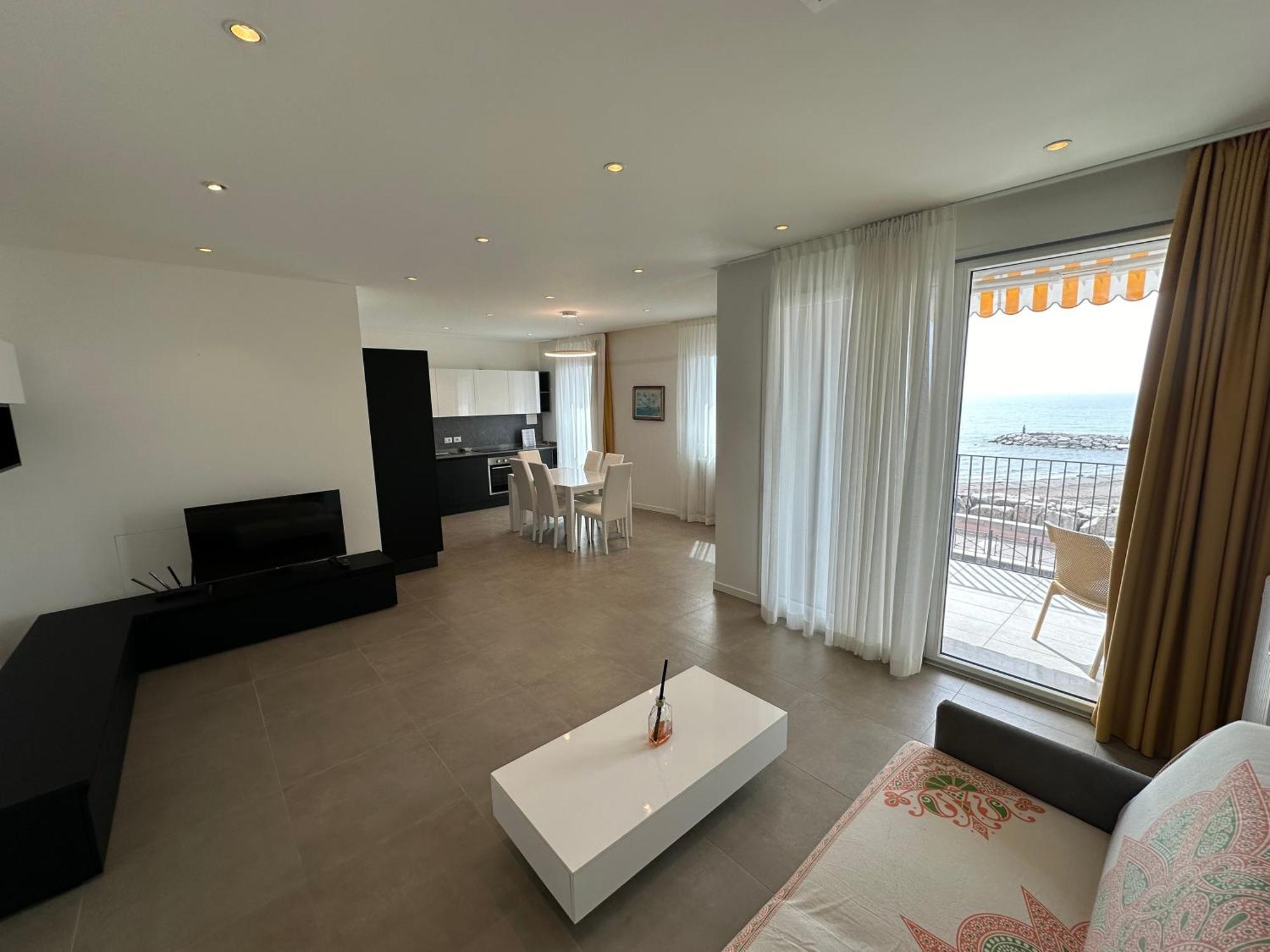 Nuovo Residence Serenissima Frontemare - Agenzia Cocal Caorle Exteriér fotografie