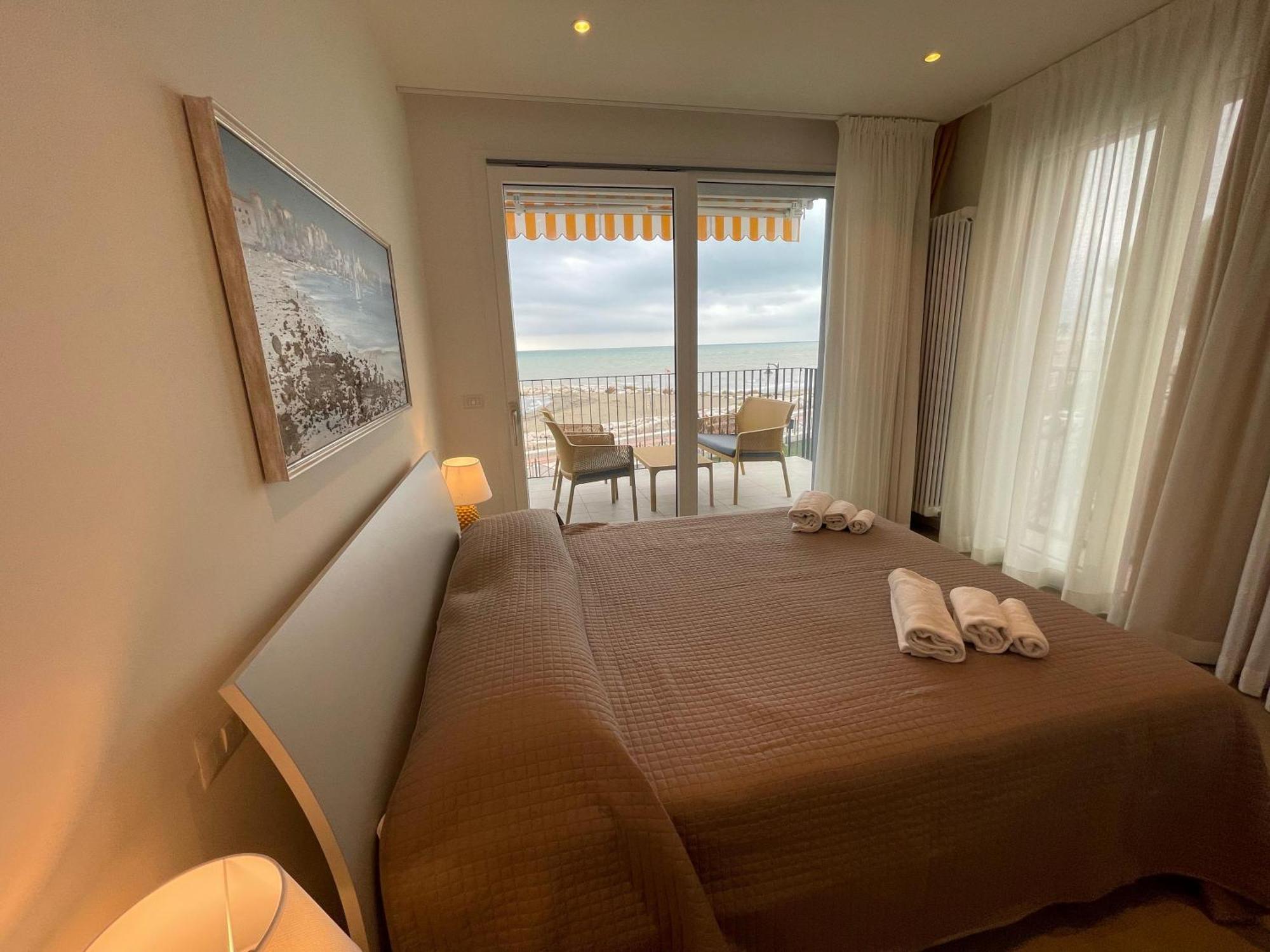 Nuovo Residence Serenissima Frontemare - Agenzia Cocal Caorle Exteriér fotografie