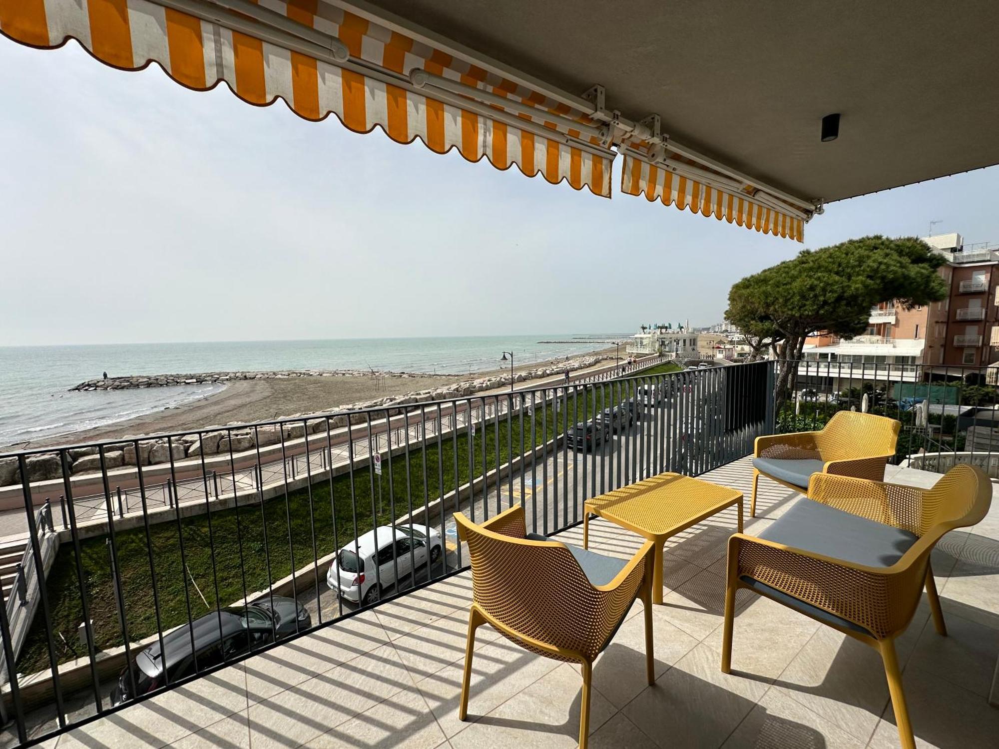 Nuovo Residence Serenissima Frontemare - Agenzia Cocal Caorle Exteriér fotografie